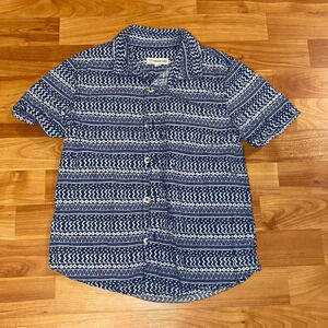 Tucker +Tate Boys Size 5 Blue White Geometric Print Short Sleeve Button Up Shirt